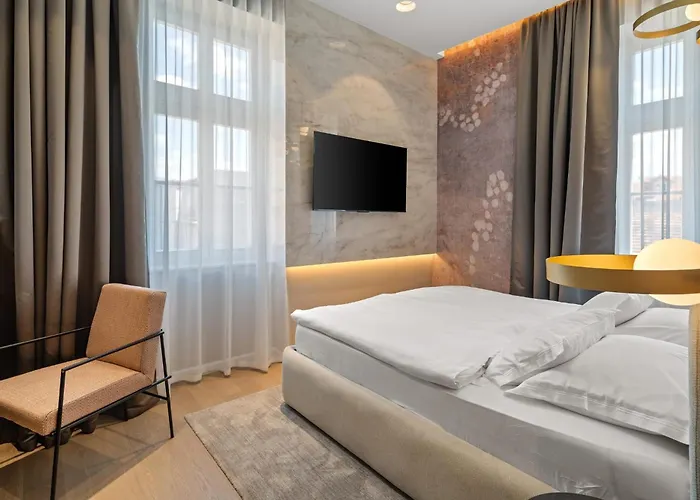 Monamel Luxury فندق مبيت وإفطار 4*