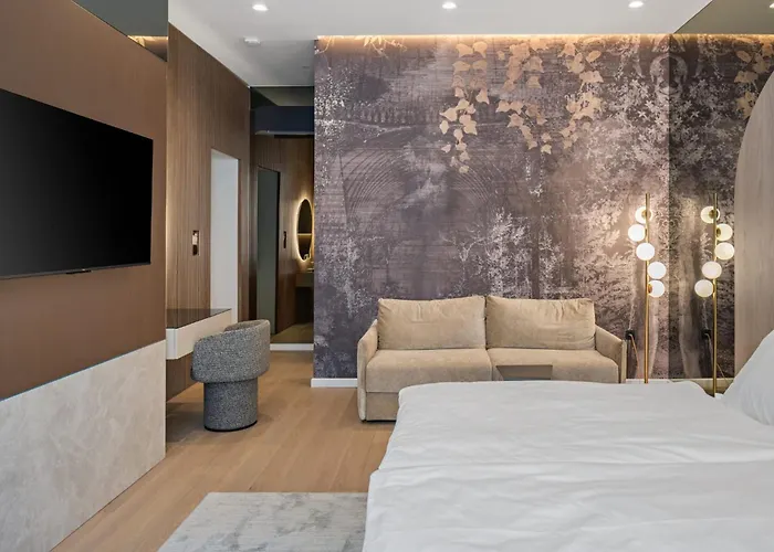 Monamel Luxury 4* Сплит